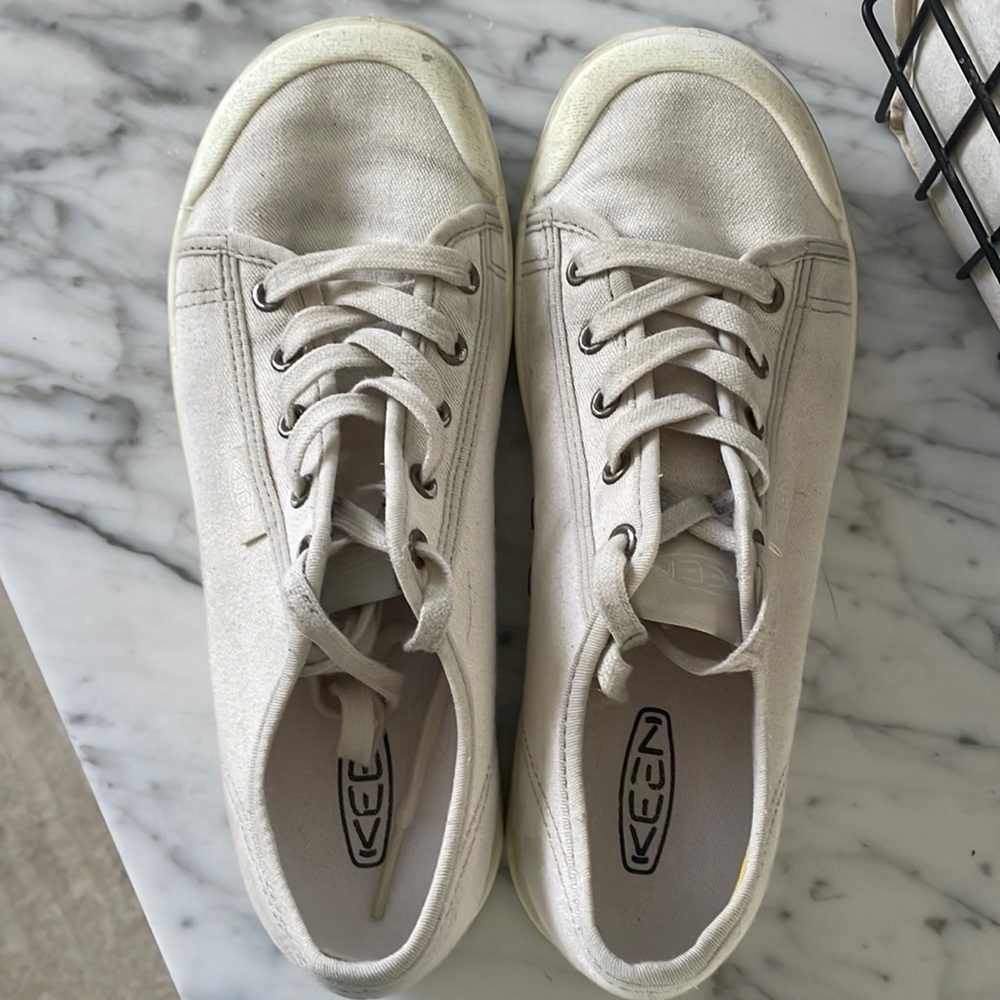 Keen canvas sneakers